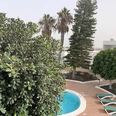 Holyhome White 305 * Costa Teguise